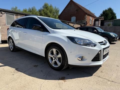 Ford Focus Estate 1.0T EcoBoost Zetec Navigator Euro 5 (s/s) 5dr
