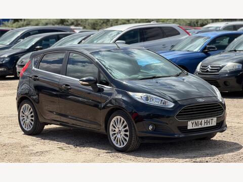 Ford Fiesta Hatchback 1.0T EcoBoost Titanium Euro 5 (s/s) 5dr