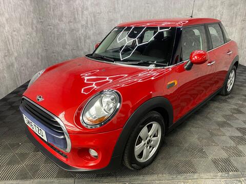 MINI Hatch Hatchback 1.5 Cooper D Euro 6 (s/s) 5dr