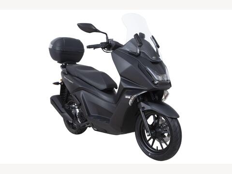Kymco Skytown 125 Scooter