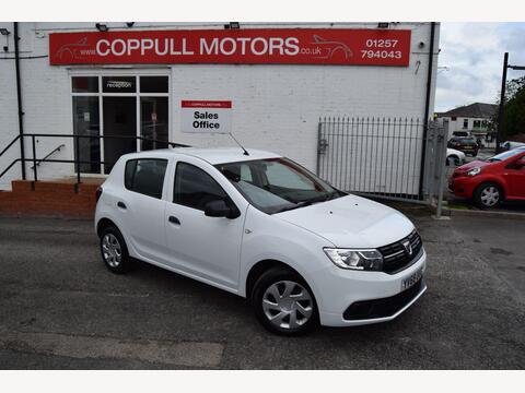 Dacia Sandero Hatchback 1.0 SCe Essential Euro 6 5dr