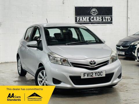 Toyota Yaris Hatchback 1.33 Dual VVT-i TR Multidrive S Euro 5 5dr