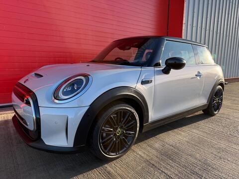 MINI Electric Hatch Hatchback Cooper SE 32.6kWh Level 3 Auto 3dr