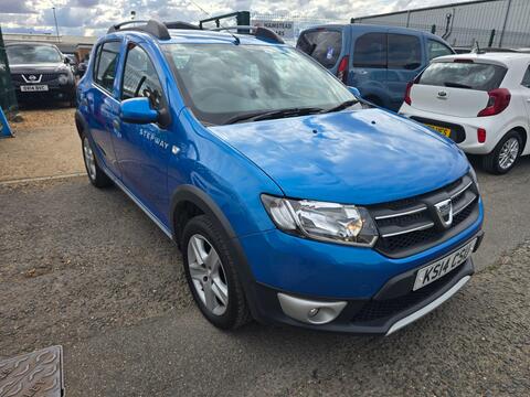 Dacia Sandero Stepway Hatchback 0.9 TCe Laureate Euro 5 5dr