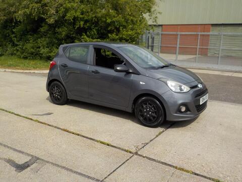 Hyundai i10 Hatchback 1.0 S Euro 5 5dr