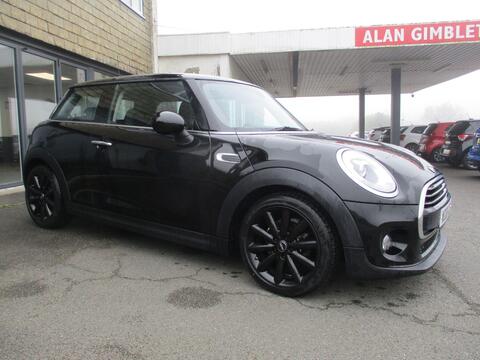 MINI Hatch Hatchback 1.5 Cooper Euro 6 (s/s) 3dr