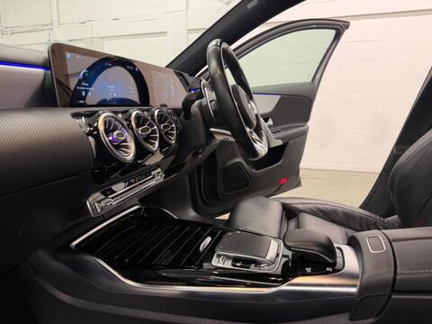 Mercedes-Benz A Class 2.0 A35 AMG (Executive) SpdS DCT 4MATIC Euro 6 (s/s) 5dr