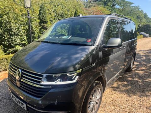 Volkswagen Caravelle MPV 2.0 BiTDI Executive DSG Euro 6 (s/s) 5dr