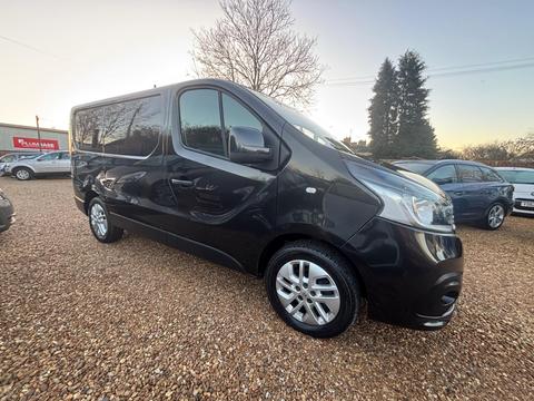 Renault Trafic Panel Van 1.6 dCi ENERGY 27 Sport Nav SWB Standard Roof Euro 6 (s/s) 5dr