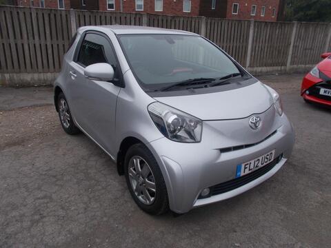 Toyota iQ Hatchback 1.0 VVT-i 2 Euro 5 3dr