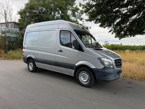 Mercedes-Benz Sprinter Panel Van 2.1 313 CDi RWD L1 H3 4dr