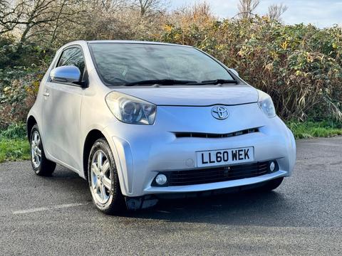 Toyota iQ Hatchback 1.0 VVT-i 2 Euro 4 3dr