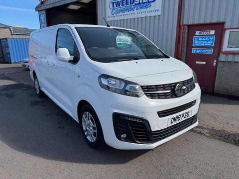 Vauxhall Vivaro Panel Van 1.5 Turbo D 2900 Sportive L2 H1 Euro 6 (s/s) 5dr
