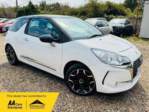 DS AUTOMOBILES DS 3 Hatchback 1.2 PureTech Elegance Euro 6 (s/s) 3dr