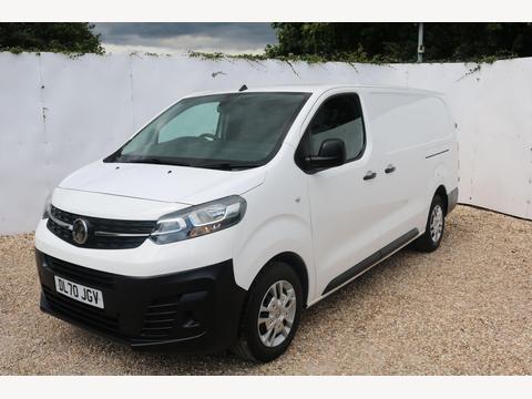 Vauxhall Vivaro Panel Van 1.5 Turbo D 2900 Dynamic L2 H1 Euro 6 (s/s) 6dr