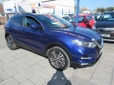 Nissan Qashqai SUV 1.2 DIG-T N-Connecta Euro 6 (s/s) 5dr