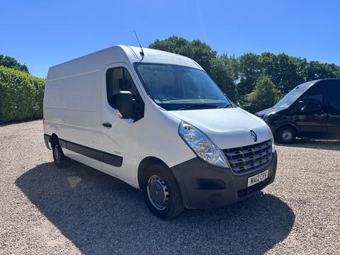Renault Master Panel Van 2.3 dCi 35 FWD MWB Medium Roof Euro 5 5dr