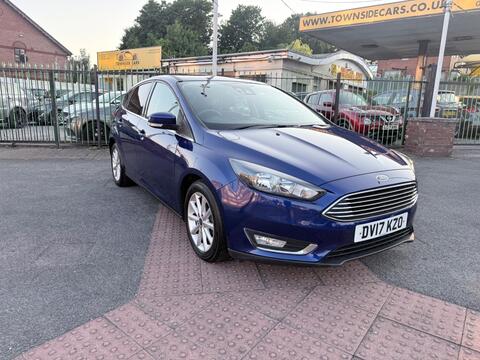 Ford Focus Hatchback 1.0T EcoBoost Titanium Auto Euro 6 (s/s) 5dr