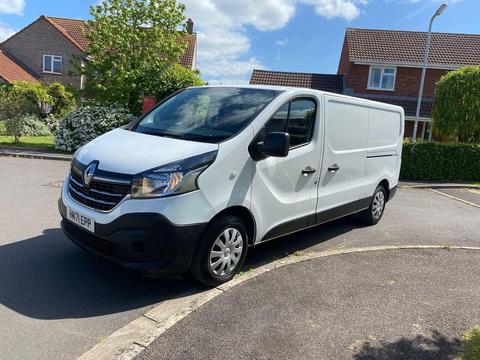 Renault Trafic Panel Van 2.0 dCi ENERGY 30 Business+ LWB Standard Roof Euro 6 (s/s) 5dr