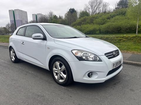 Kia ProCeed Hatchback 1.6 CRDi EcoDynamics 3dr