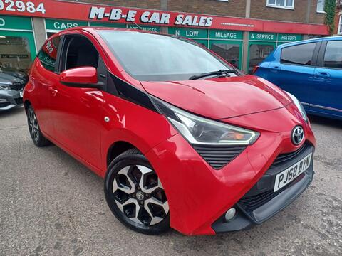 Toyota AYGO Hatchback 1.0 VVT-i x-plore Euro 6 5dr