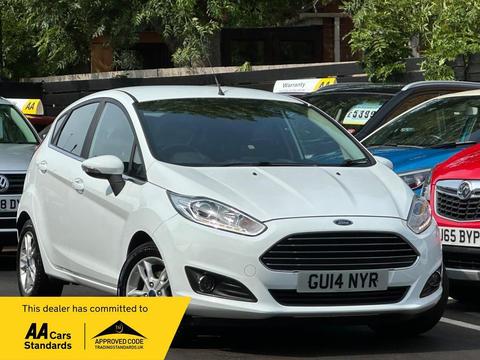Ford Fiesta Hatchback 1.0T EcoBoost Zetec Euro 5 (s/s) 5dr