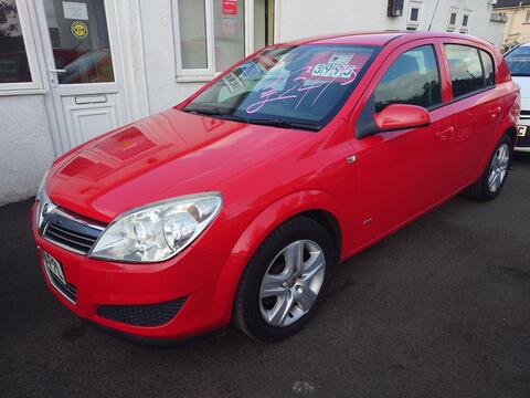 Vauxhall Astra Hatchback 1.4i 16v Active 5dr
