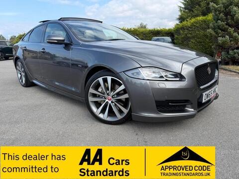 Jaguar XJ Saloon 3.0d V6 R-Sport Auto Euro 6 (s/s) 4dr