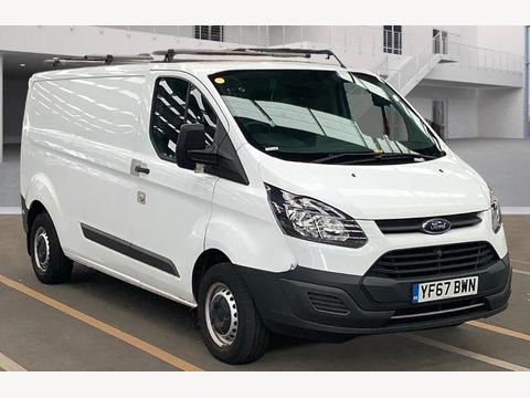 Ford Transit Custom Panel Van 2.0 TDCi 290 L2 H1 5dr