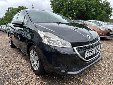 Peugeot 208 Hatchback 1.2 VTi Access+ Euro 5 5dr