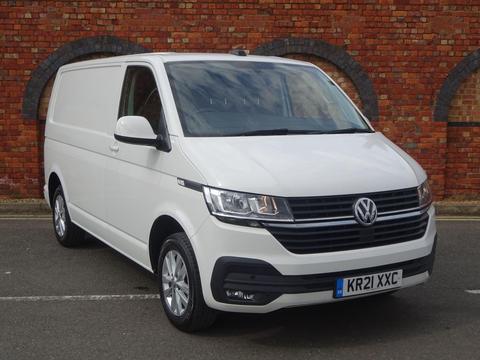 Volkswagen Transporter Panel Van 2.0 TDI T28 Highline FWD SWB Euro 6 (s/s) 5dr