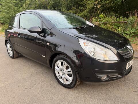 Vauxhall Corsa Hatchback 1.2i 16v Design 3dr (a/c)