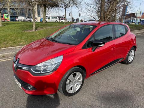 Renault Clio Hatchback 0.9 TCe Dynamique Nav Euro 6 (s/s) 5dr