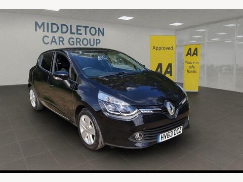 Renault Clio Hatchback 1.2 16V Dynamique MediaNav Euro 5 5dr