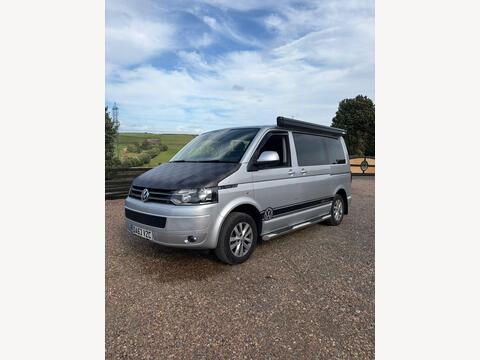 Volkswagen Transporter Van Conversion Camper Campervan Dayvan off grid