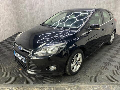 Ford Focus Hatchback 1.0T EcoBoost Zetec Euro 5 (s/s) 5dr