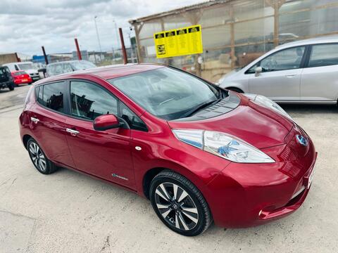 Nissan Leaf Hatchback 30kWh Tekna Auto 5dr