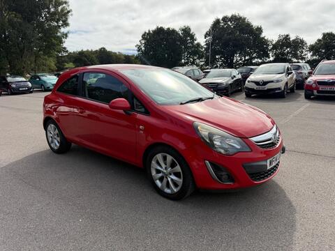 Vauxhall Corsa Hatchback 1.4 16V Excite Euro 5 3dr (A/C)