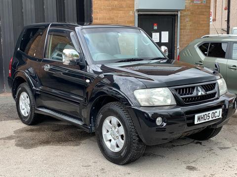 Mitsubishi Pajero SUV 3.0 Auto
