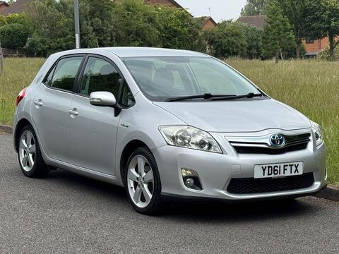 Toyota Auris Hatchback 1.8 VVT-h T4 CVT Euro 5 (s/s) 5dr