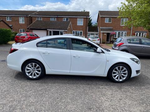 Vauxhall Insignia Hatchback 2.0 CDTi ecoFLEX Design Nav Euro 5 (s/s) 5dr