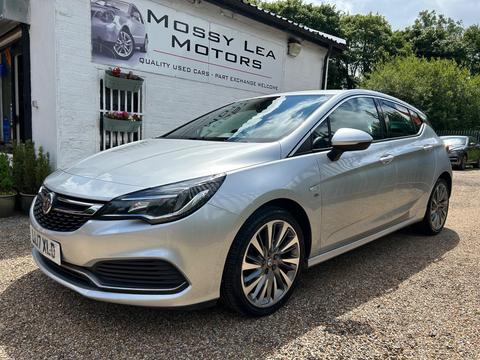 Vauxhall Astra Hatchback 1.6 CDTi BlueInjection Elite Nav Euro 6 (s/s) 5dr