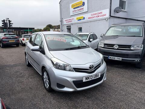 Toyota Yaris Hatchback 1.33 Dual VVT-i TR Multidrive S Euro 5 5dr