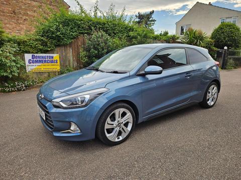 Hyundai i20 Coupe 1.2 Blue Drive Sport Nav Euro 6 (s/s) 3dr
