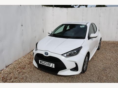 Toyota Yaris Hatchback 1.5 VVT-h Icon E-CVT Euro 6 (s/s) 5dr