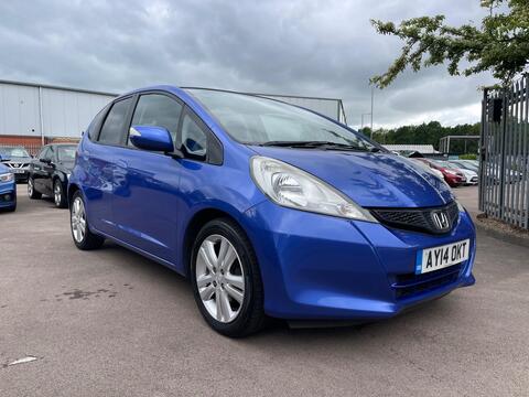 Honda Jazz Hatchback 1.4 i-VTEC ES Plus CVT Euro 5 5dr