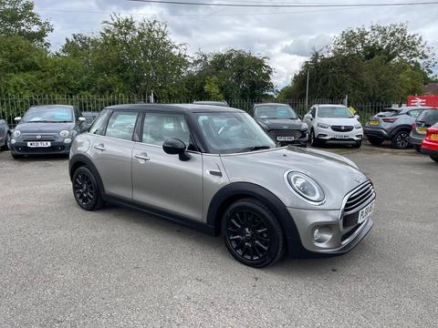 MINI Hatch Hatchback 1.5 Cooper Classic Euro 6 (s/s) 5dr