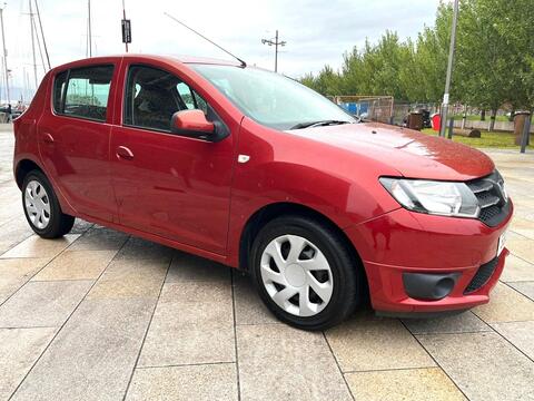 Dacia Sandero Hatchback 1.2 Laureate Euro 5 5dr
