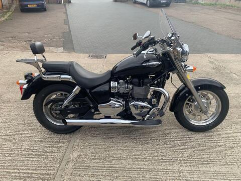 Triumph Bonneville America 865 Custom Cruiser 865