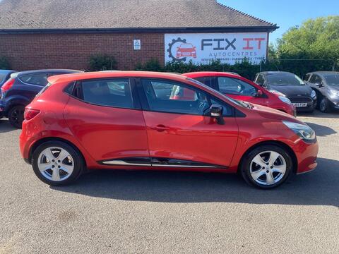 Renault Clio Hatchback 1.2 16V Dynamique MediaNav Euro 5 5dr